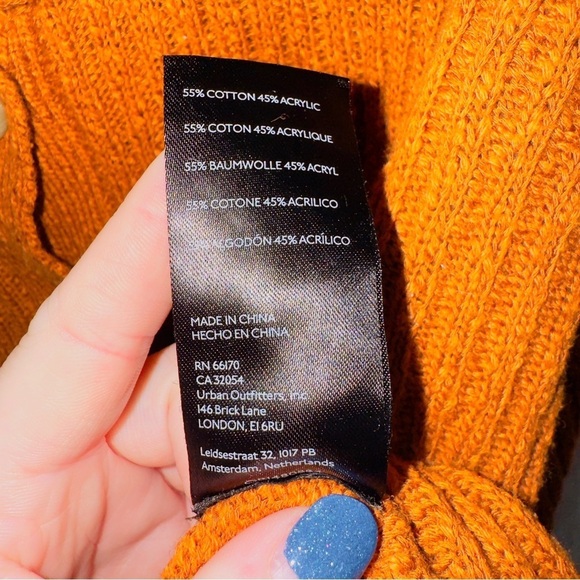 BDG Urban Outfitters Brown Knit Long Sleeve Oversized Cardigan Sweater size SM - Picture 5 of 6